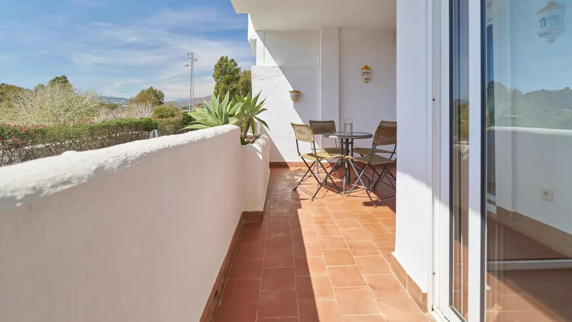 Apartment For Golf In Mijas 丰希罗拉
